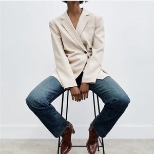 Zara *NWT* Beige blazer
